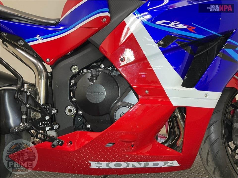 2024 Honda CBR600RR ABS — фото 6