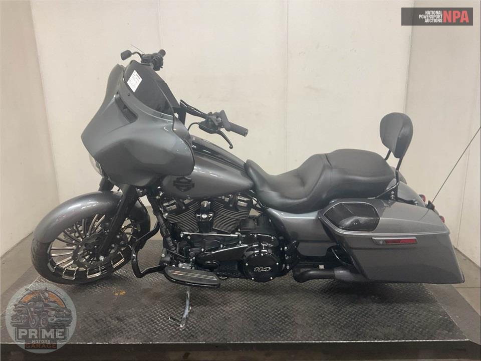 2021 Harley-Davidson FLHXS STREET GLIDE SPECIAL — фото 3