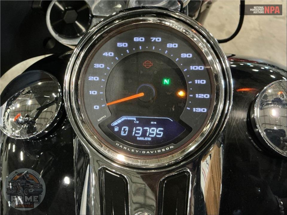 2021 Harley-Davidson FLSB SPORT GLIDE — фото 5