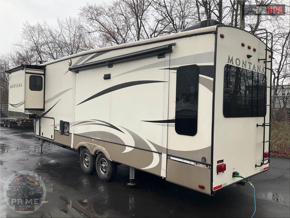 2018 Keystone Rv M-3121 RL - MONTANA FIFTH WHEEL SERIES — фото 3
