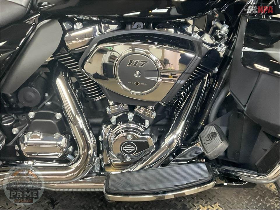 2025 Harley-Davidson FLHXU STEET GLIDE ULTRA — фото 6