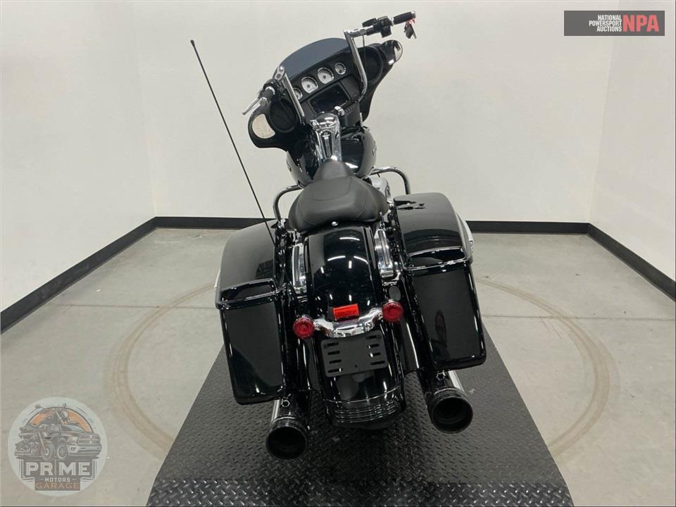2023 Harley-Davidson FLHX STREET GLIDE — фото 4