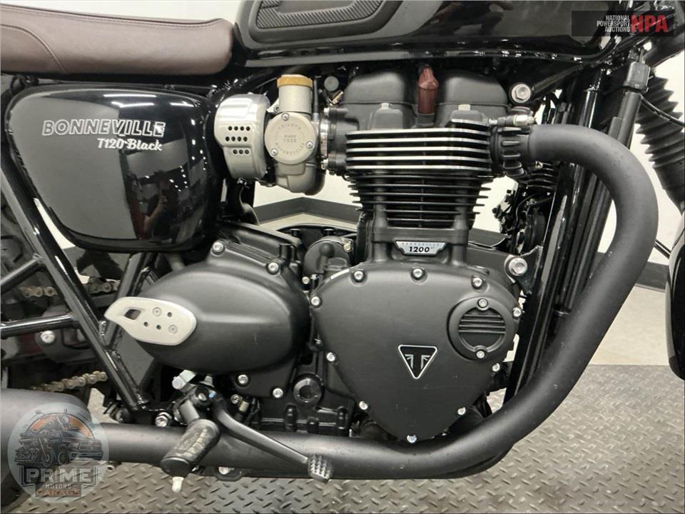 2023 Triumph BONNEVILLE T120 BLACK — фото 6