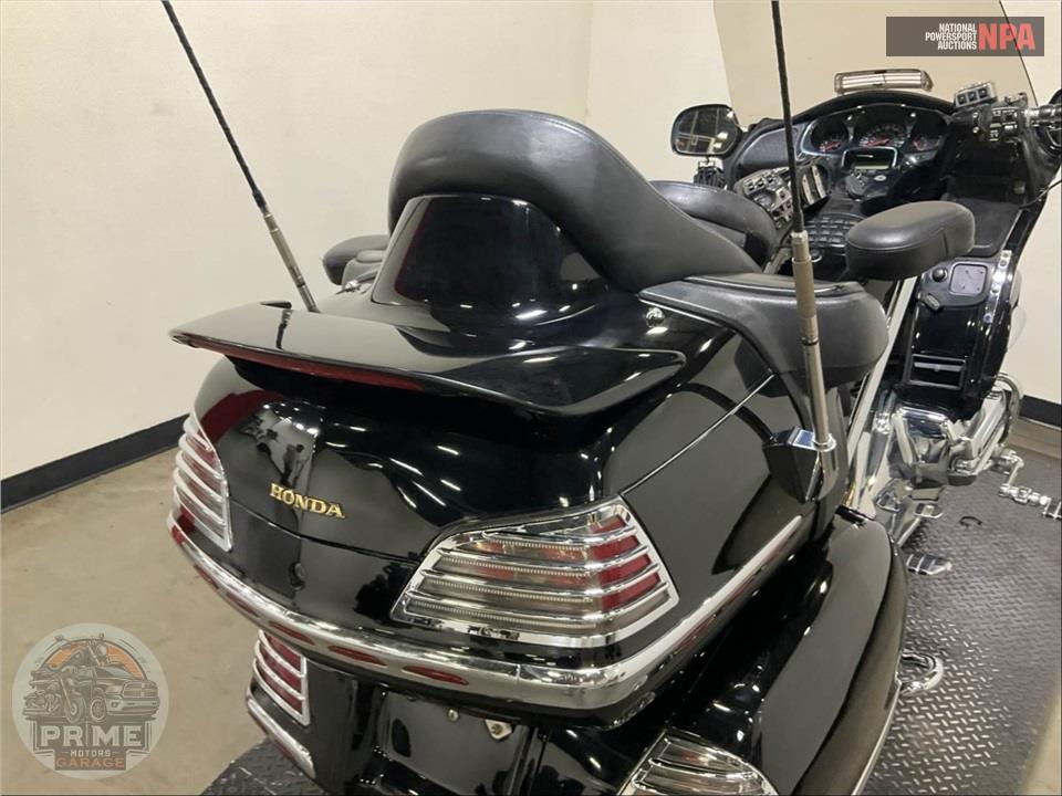 2002 Honda GL18002 GOLDWING — фото 34