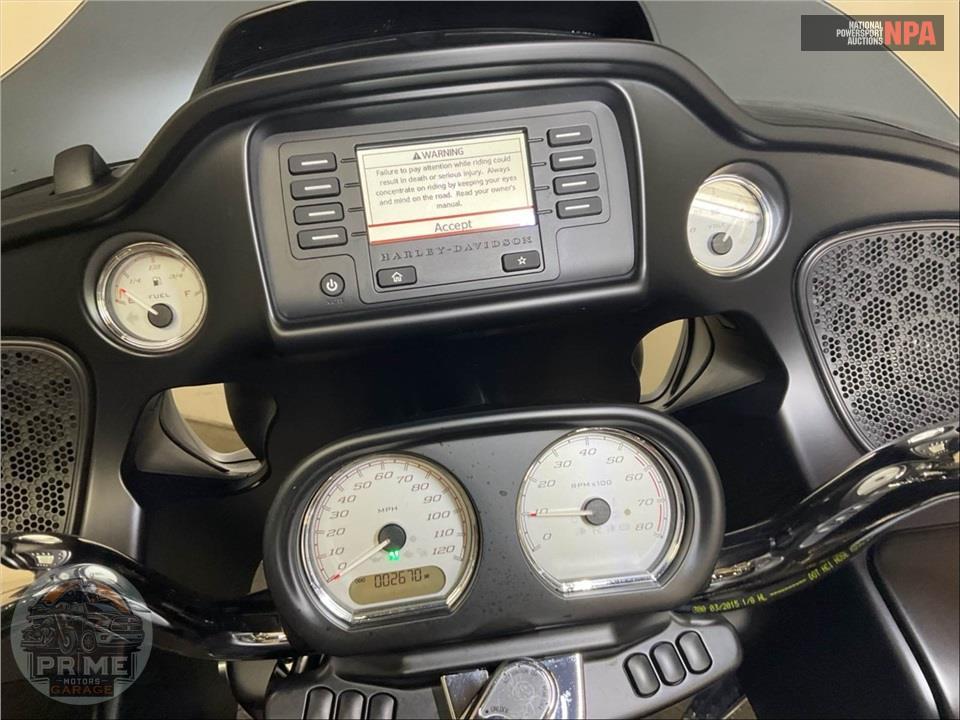 2015 Harley-Davidson FLTRX ROAD GLIDE — фото 5