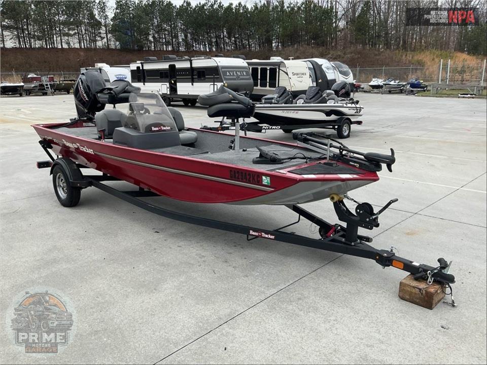 2024 Tracker Marine BASS TRACKER CLSSC XL(**) L=17/E=1-50HP MERCURY OB — фото 1