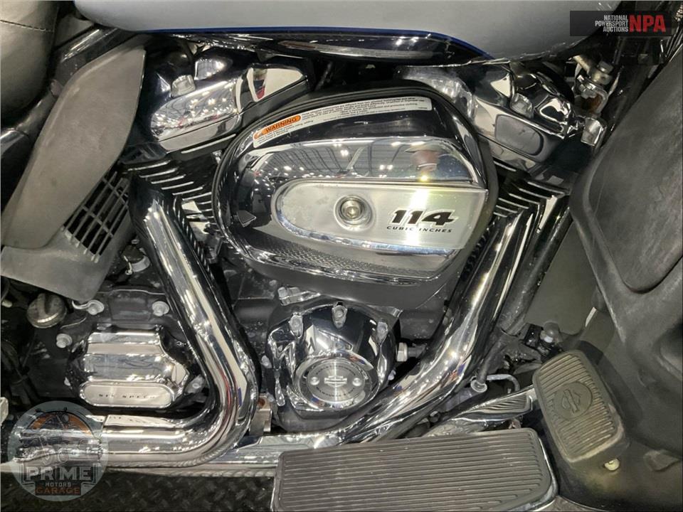 2019 Harley-Davidson FLHTCUTG TRI GLIDE ULTRA — фото 6