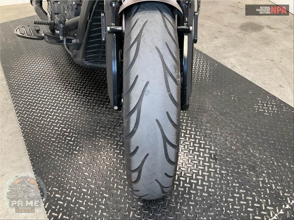 2019 Indian Motorcycle SCOUT BOBBER (ABS) — фото 15