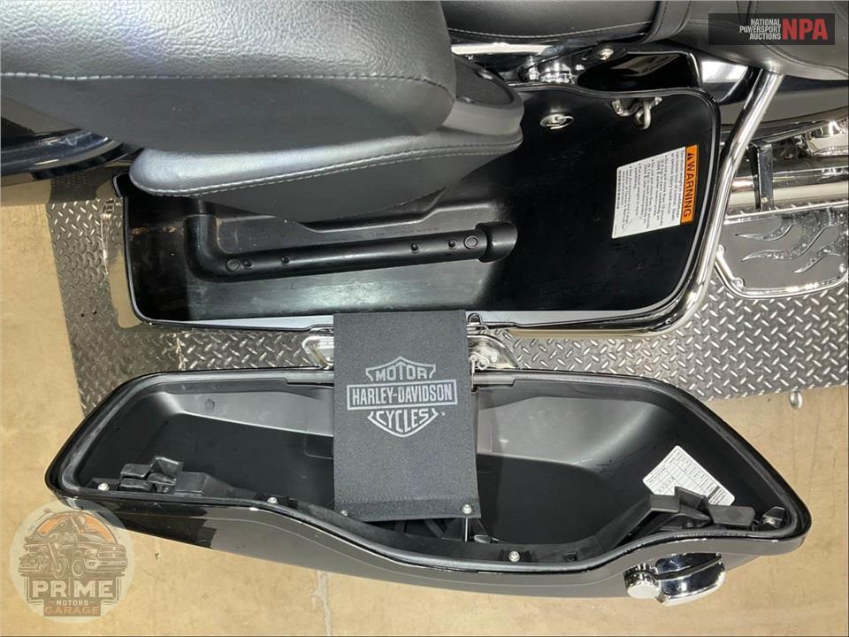 2014 Harley-Davidson FLHTK ELECTRA GLIDE ULTRA LIMITED — фото 20