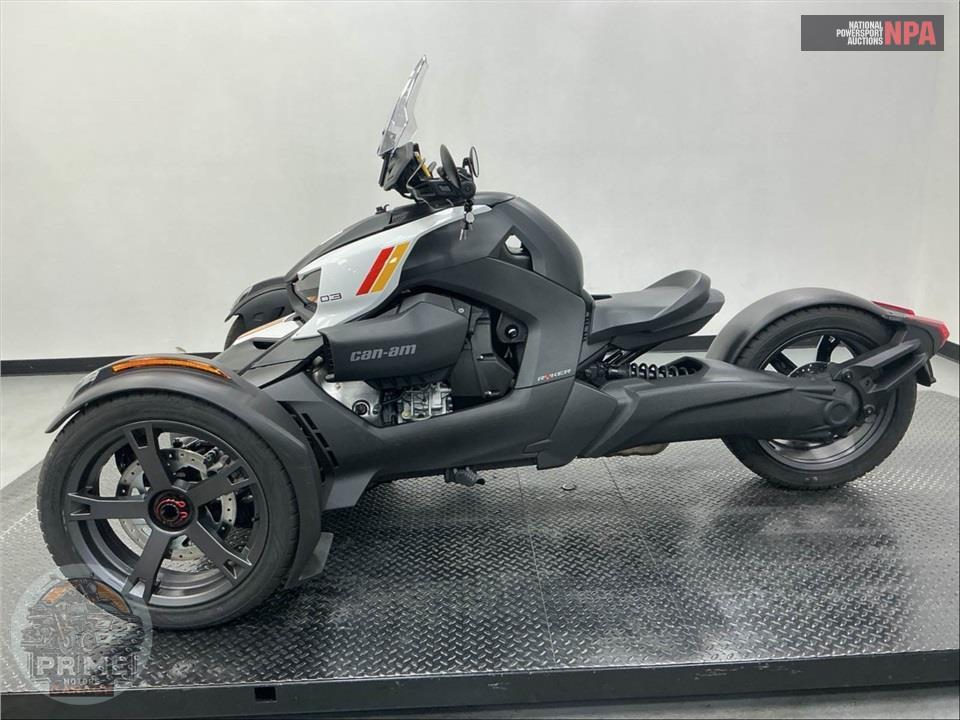 2021 Can-Am RYKER 900 ACE — фото 3