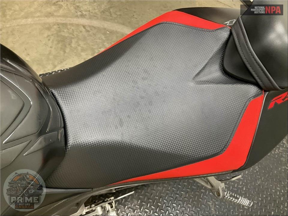 2014 Aprilia RSV4 FACTORY APRC — фото 31