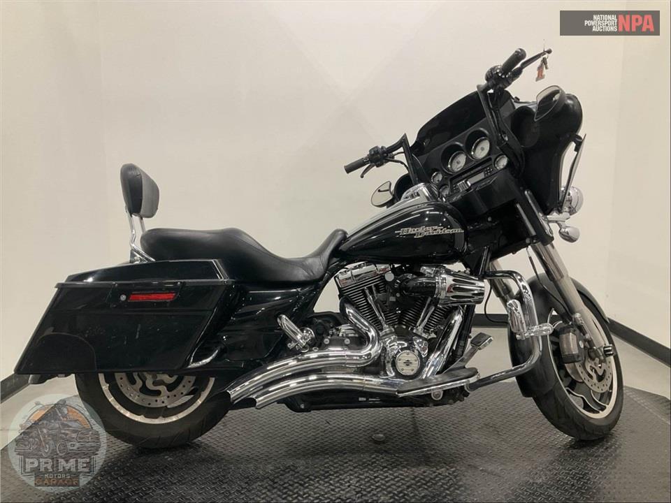 2013 Harley-Davidson FLHX STREET GLIDE — фото 1