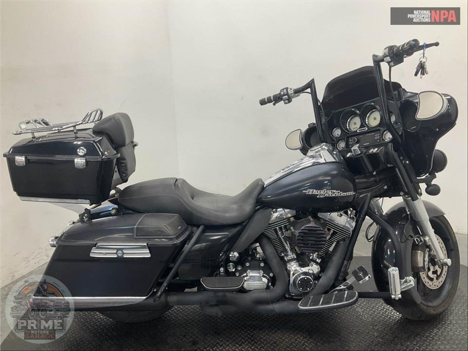 2013 Harley-Davidson FLHX STREET GLIDE — фото 1