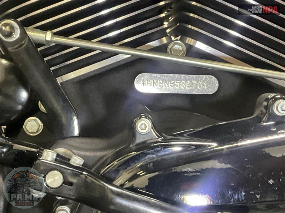 2022 Harley-Davidson FLHXS STREET GLIDE SPECIAL — фото 22
