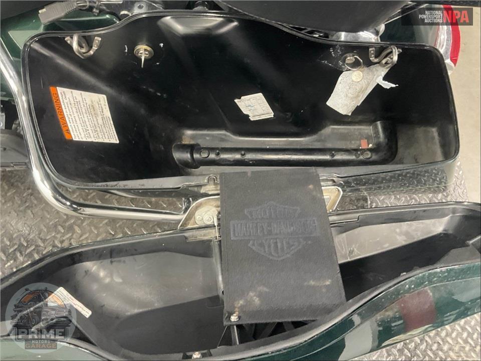2015 Harley-Davidson FLHTKL ULTRA LIMITED LOW — фото 24