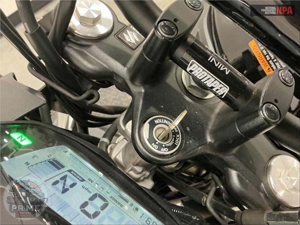 2022 Suzuki SV650 — фото 14