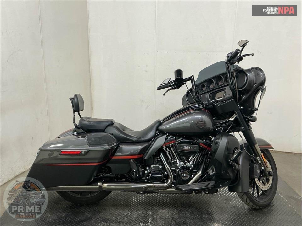 2018 Harley-Davidson FLHXSE CVO STREET GLIDE — фото 1