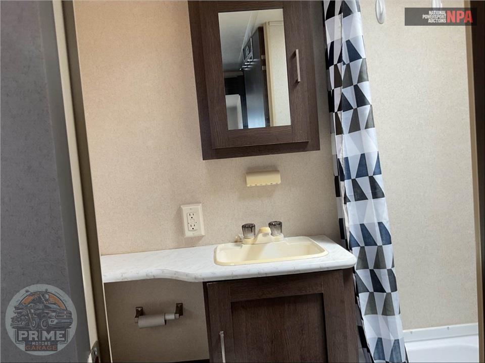 2018 Salem By Forest River M-273QBXL - CRUISE LITE SERIES — фото 22