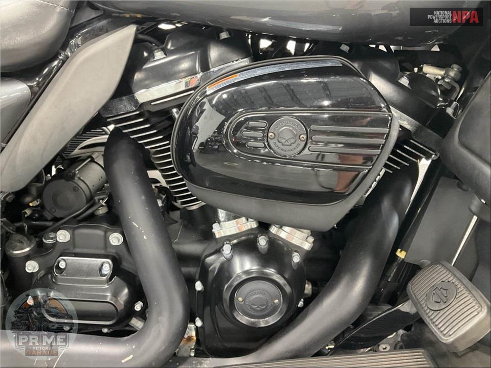 2021 Harley-Davidson FLTRK ROAD GLIDE LIMITED — фото 6