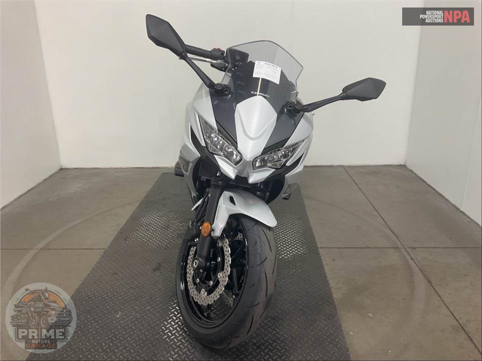 2026 Kawasaki NINJA 650 ABS — фото 2