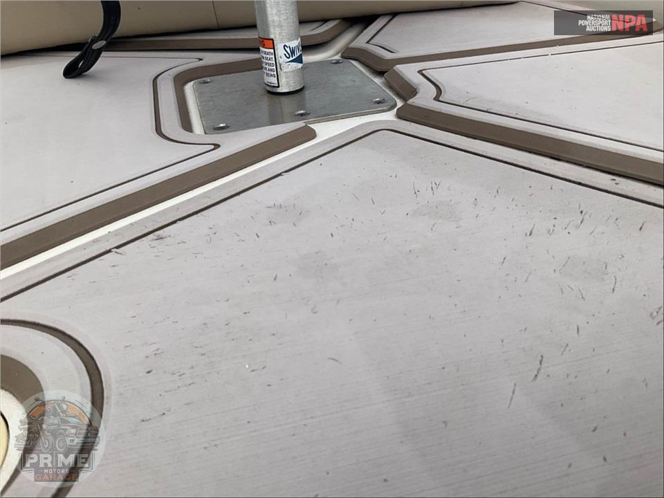 2020 Carolina Skiff 19 ULTRA ELITE SERIES L=19/ E = 1-140HP SUZUKI OB — фото 21