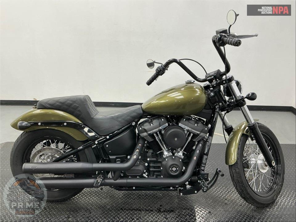2018 Harley-Davidson FXBB STREET BOB — фото 1