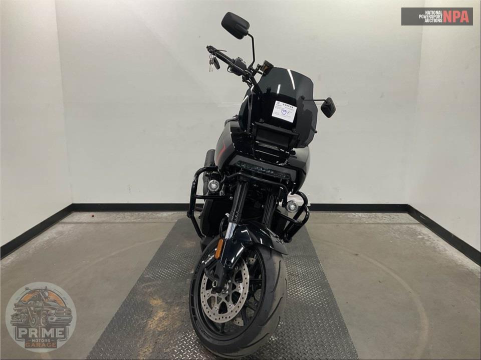 2025 Harley-Davidson RA1250ST PAN AMERICA 1250 ST — фото 2