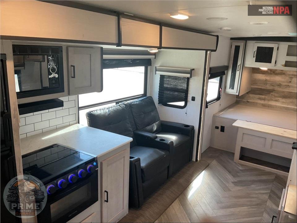 2023 Heartland Rvs M-223RK - MALLARD SERIES — фото 9