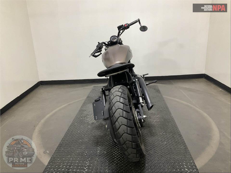 2019 Indian Motorcycle SCOUT BOBBER (ABS) — фото 4