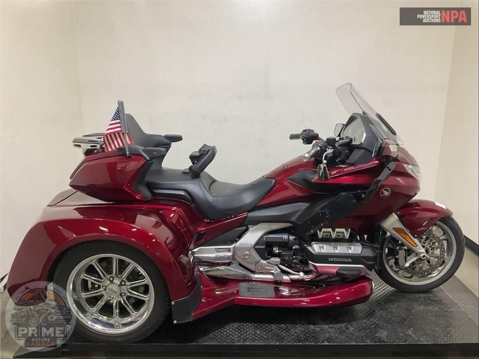 2018 Honda GL1800D GOLDWING TOUR DCT (RED) — фото 1