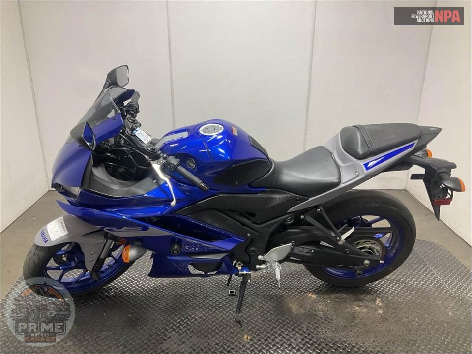 2021 Yamaha YZF-R3 — фото 3
