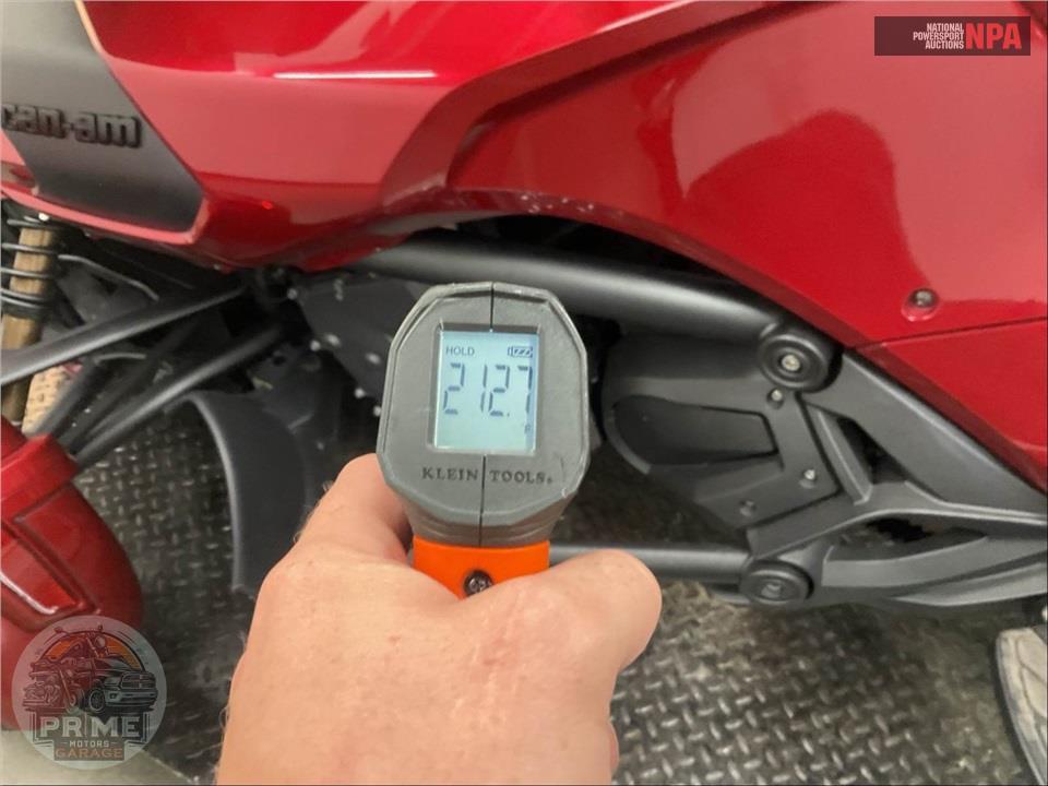 2018 Can-Am SPYDER F3 LIMITED SE6 — фото 8