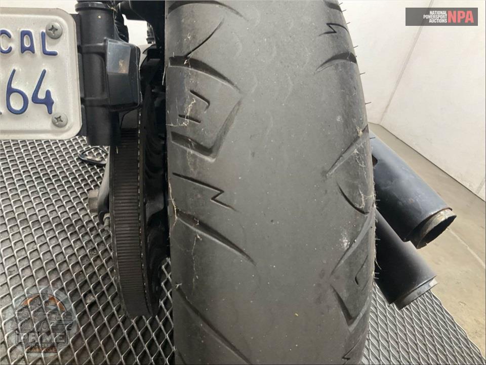 2021 Indian Motorcycle SCOUT BOBBER (ABS, BLACK SMOKE) — фото 22