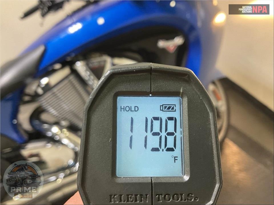 2017 Victory Motorcycles VISION BLUE FIRE — фото 8