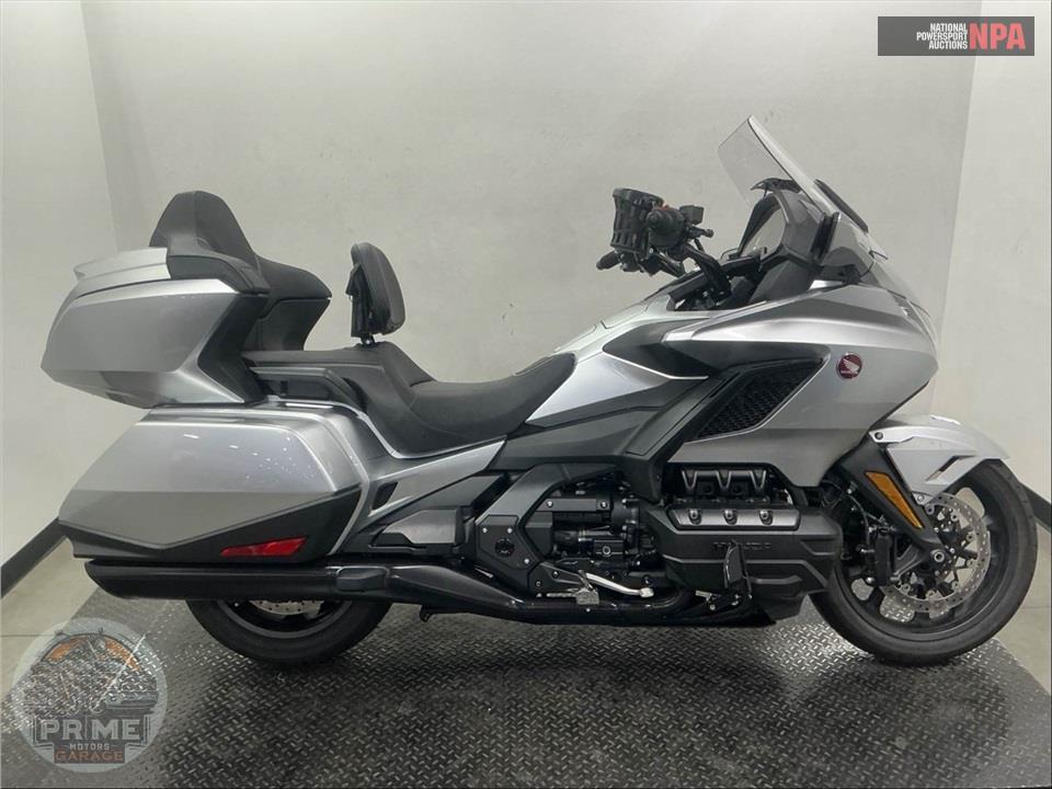2025 Honda GOLD WING TOUR 50TH ANNIVERSARY — фото 1