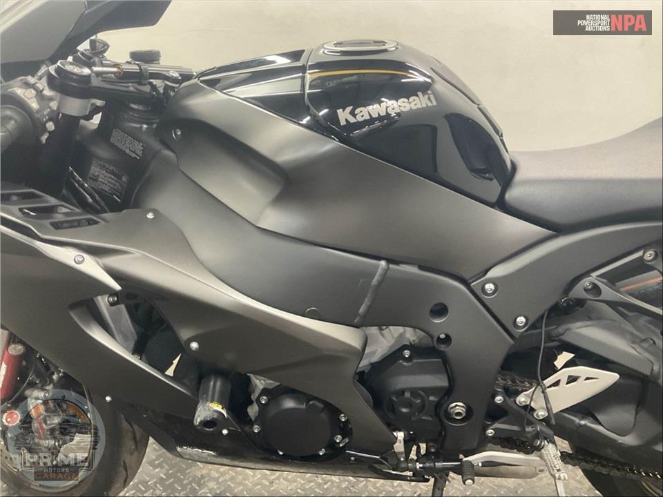 2023 Kawasaki ZX1002MPFAL NINJA ZX-10R — фото 8