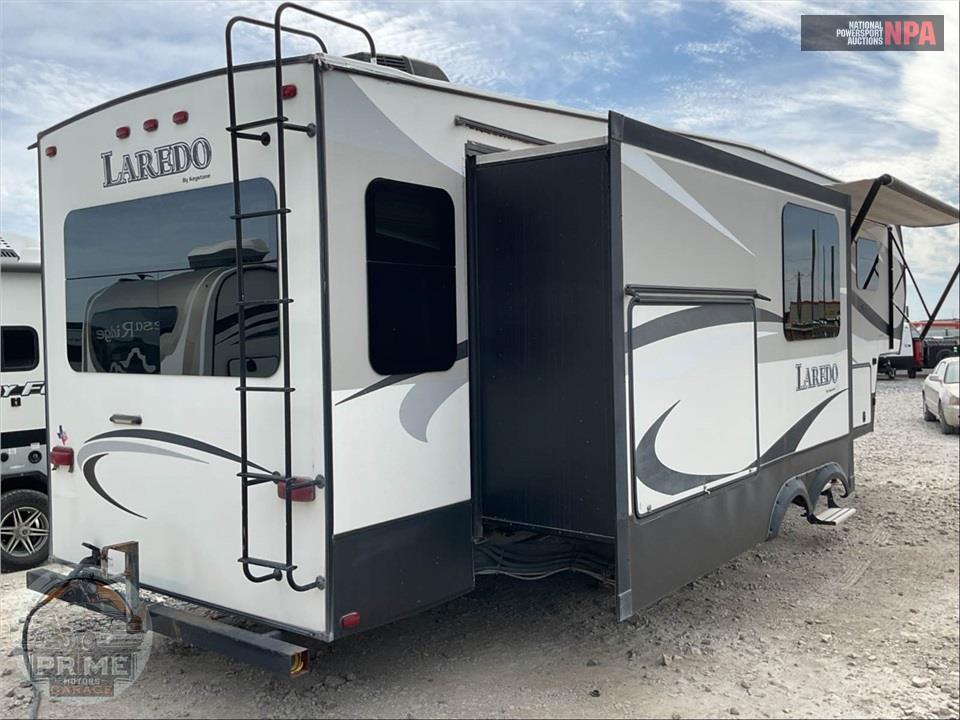2017 Keystone Rv M-325 RL - LAREDO FIFTH WHEEL SERIES — фото 4