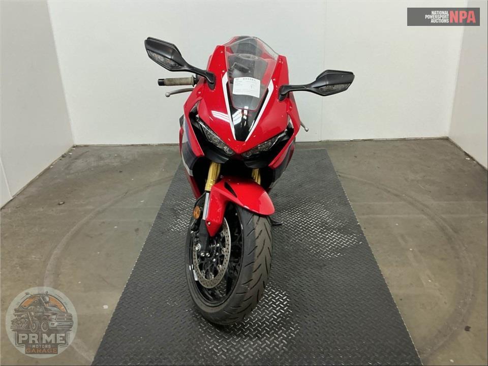 2023 Honda CBR1000RA (ABS) — фото 2