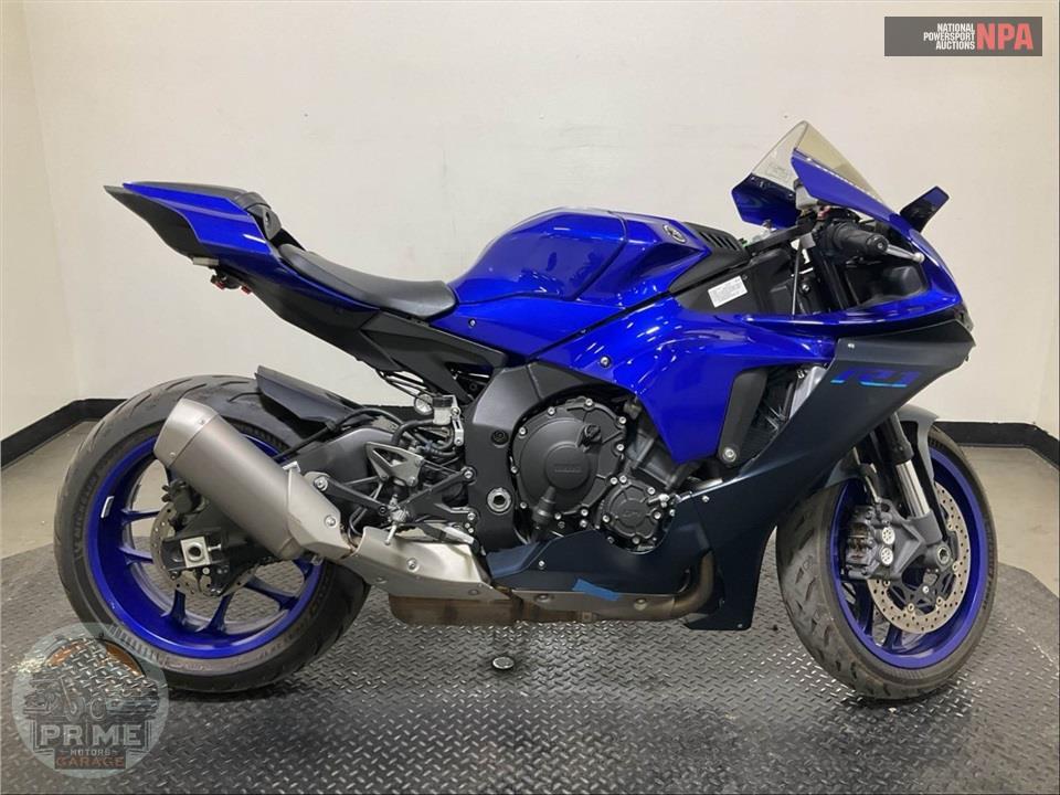 2022 YAMAHA YZF-R1