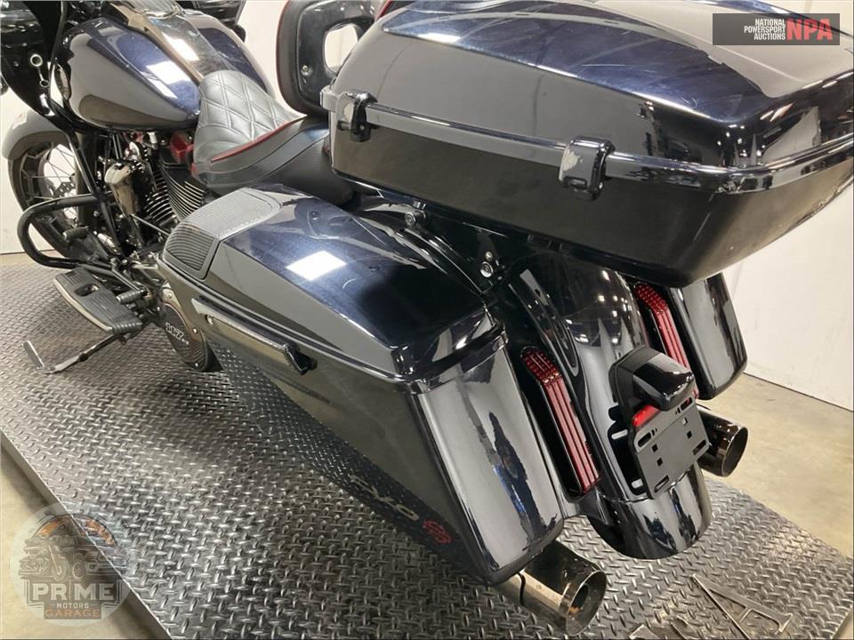 2022 Harley-Davidson FLTRXSE CVO ROAD GLIDE — фото 27