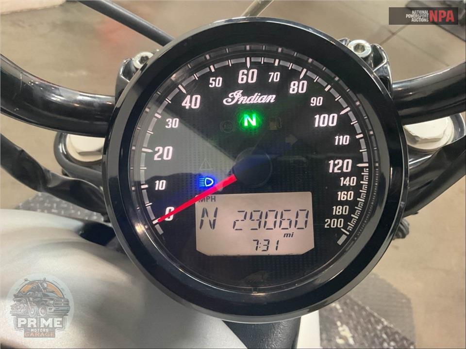 2018 Indian Motorcycle SCOUT BOBBER (BRONZE/SILVER/RED) — фото 5