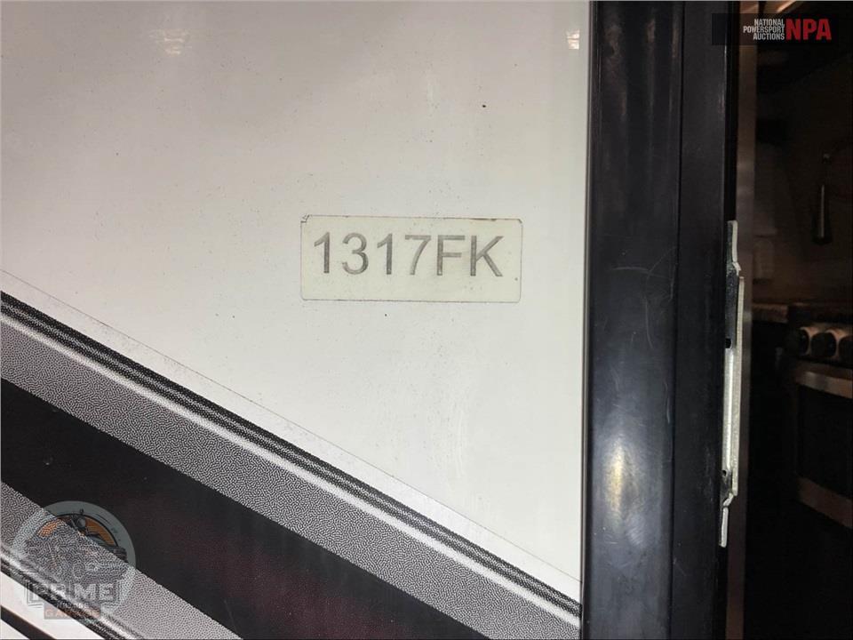 2020 Innovator Rv M-1317FK - SERIES — фото 5