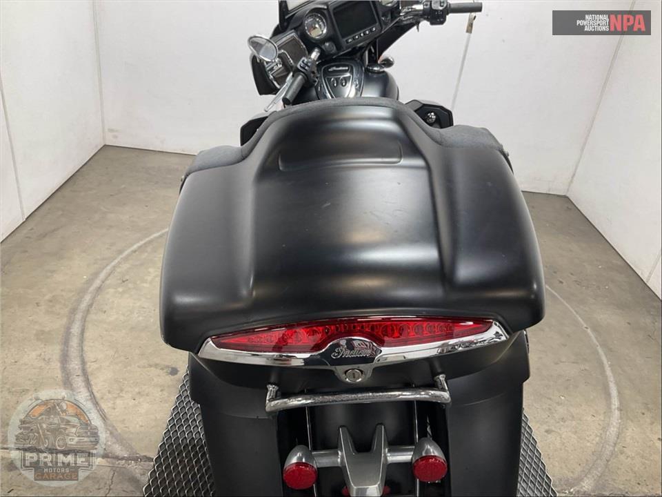 2020 Indian Motorcycle ROADMASTER DARK HORSE (SMOKE) — фото 25