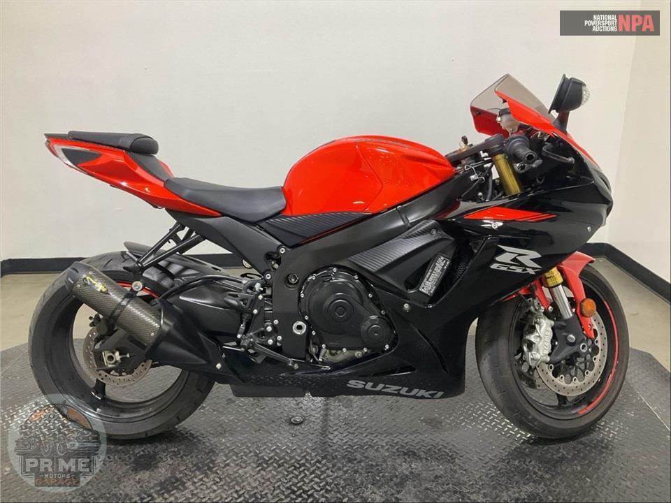 2022 Suzuki GSX-R750 — фото 1