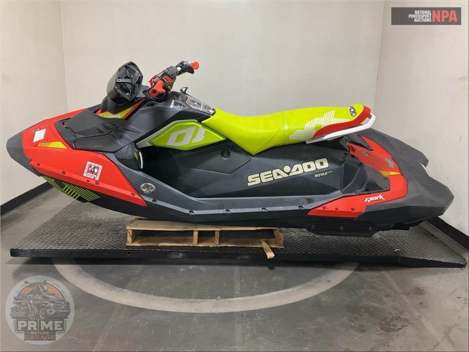 2020 Seadoo/Brp SPARK 3UP TRIXX SOUND SYS — фото 3