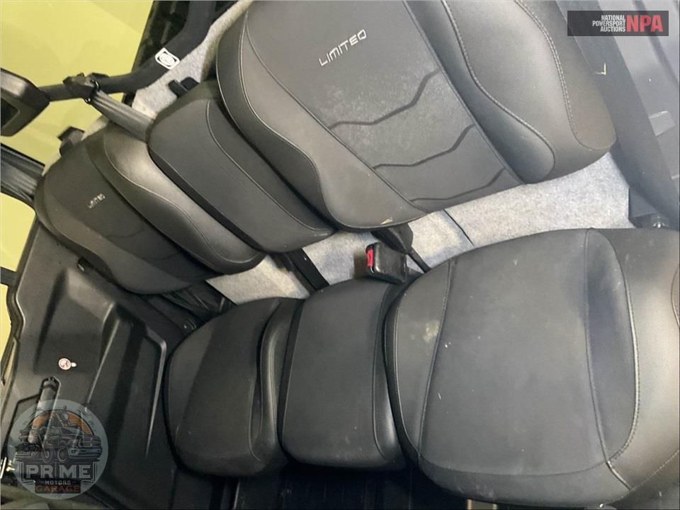 2025 Can-Am DEFENDER MAX LIMITED CAB HD10 — фото 28