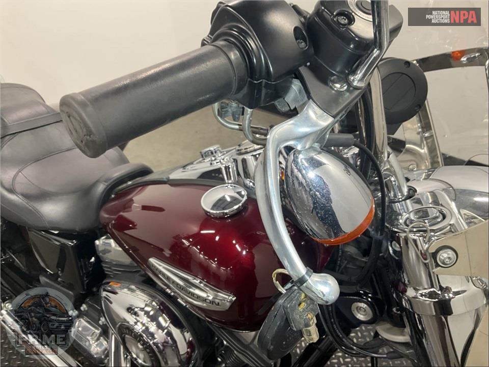 2015 Harley-Davidson FLD-103 DYNA SWITCHBACK — фото 24