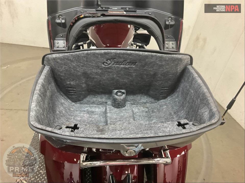 2022 Indian Motorcycle PURSUIT LIMITED PREMIUM (TWO TONE) — фото 24