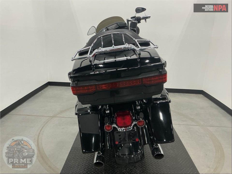 2009 Harley-Davidson FLHX STREET GLIDE — фото 4
