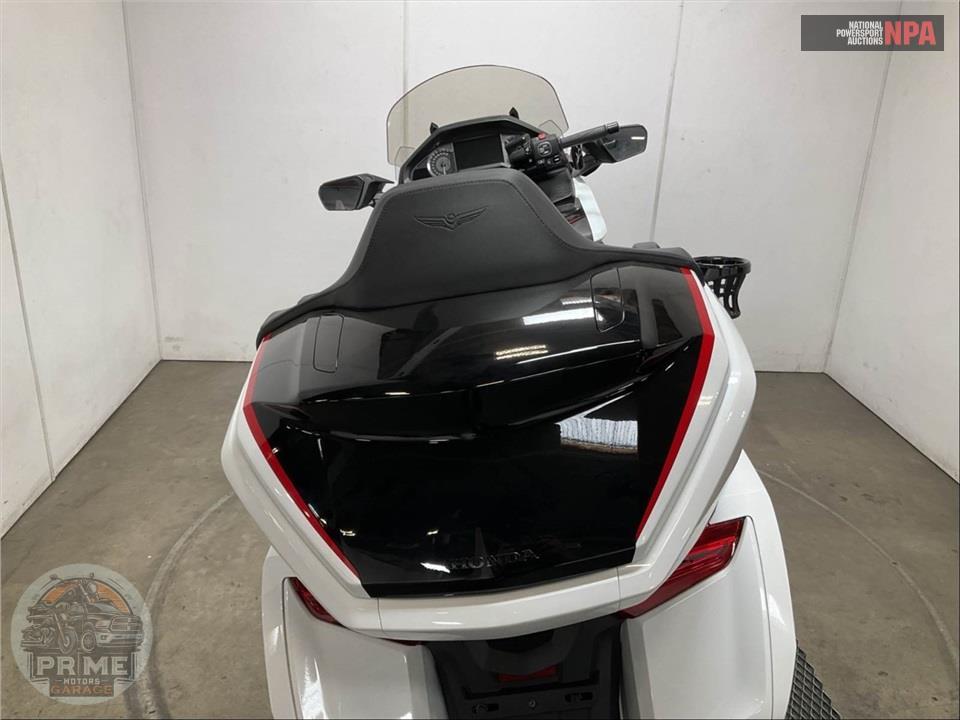2024 Honda GL1800D GOLDWING TOUR DCT — фото 17